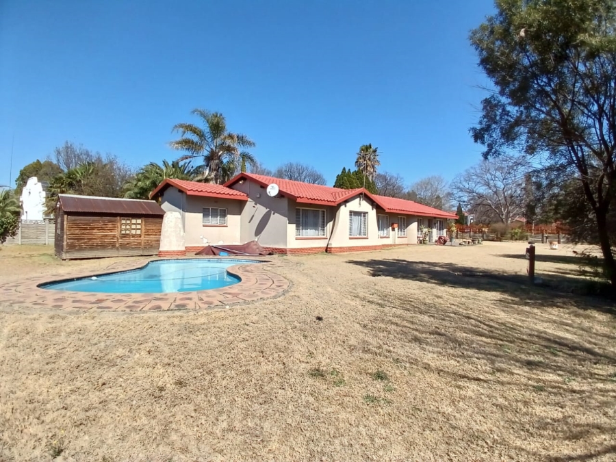 3 Bedroom Property for Sale in Vaalpark Free State